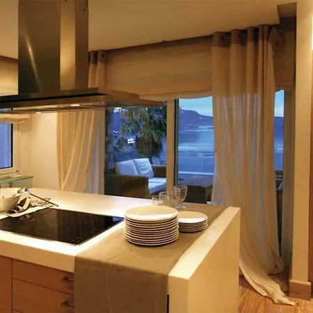 Atlantis Villa *